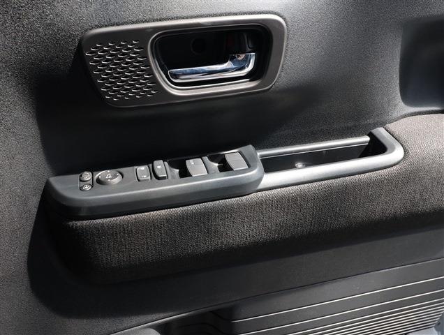 HONDA N BOX CUSTOM Base Grade CH0000061363