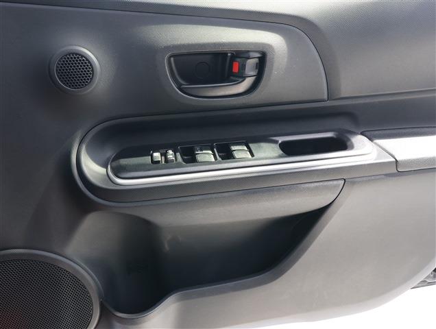 TOYOTA AQUA S TSS CH0000061368