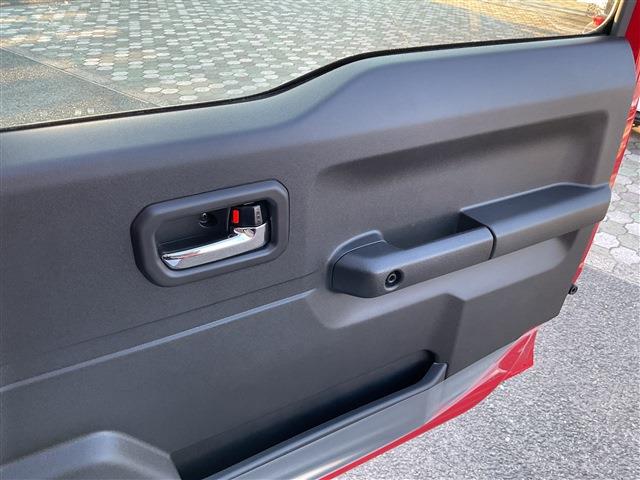 SUZUKI JIMNY NOMAD FC CH0000059545