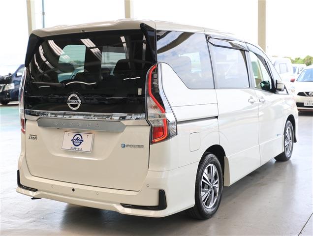 NISSAN SERENA e-POWER Highway Star V CH0000061395