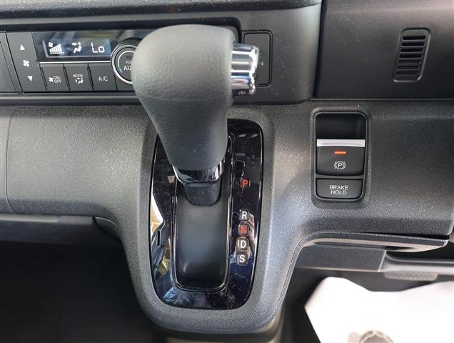 HONDA N BOX CUSTOM Base Grade CH0000062060