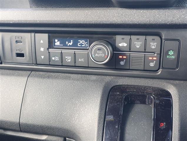 HONDA N BOX CUSTOM Base Grade CH0000060020