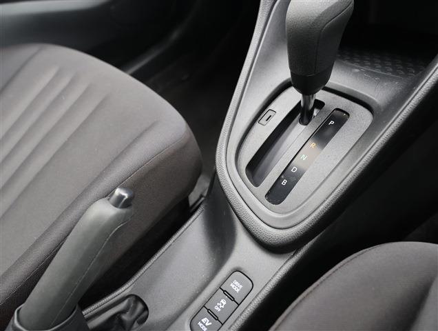 TOYOTA YARIS Hybrid X CH0000061990