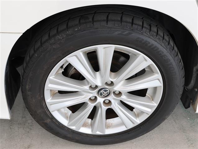 TOYOTA ALPHARD S A Package CH0000060065