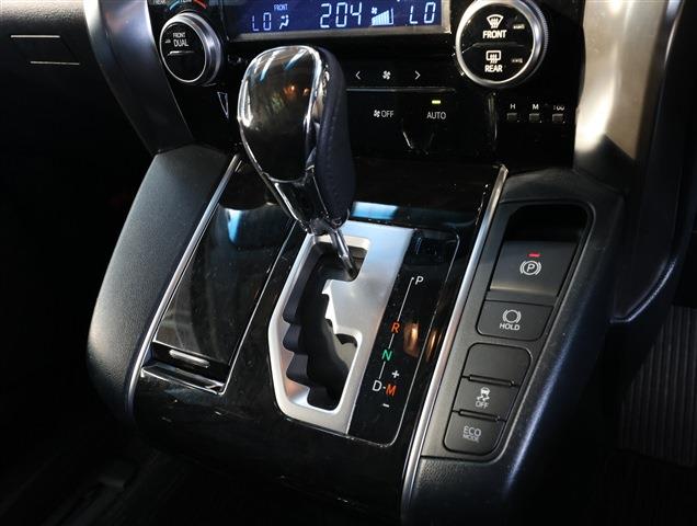 TOYOTA ALPHARD S A Package CH0000058070