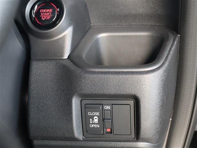 HONDA N BOX CUSTOM Base Grade CH0000045423